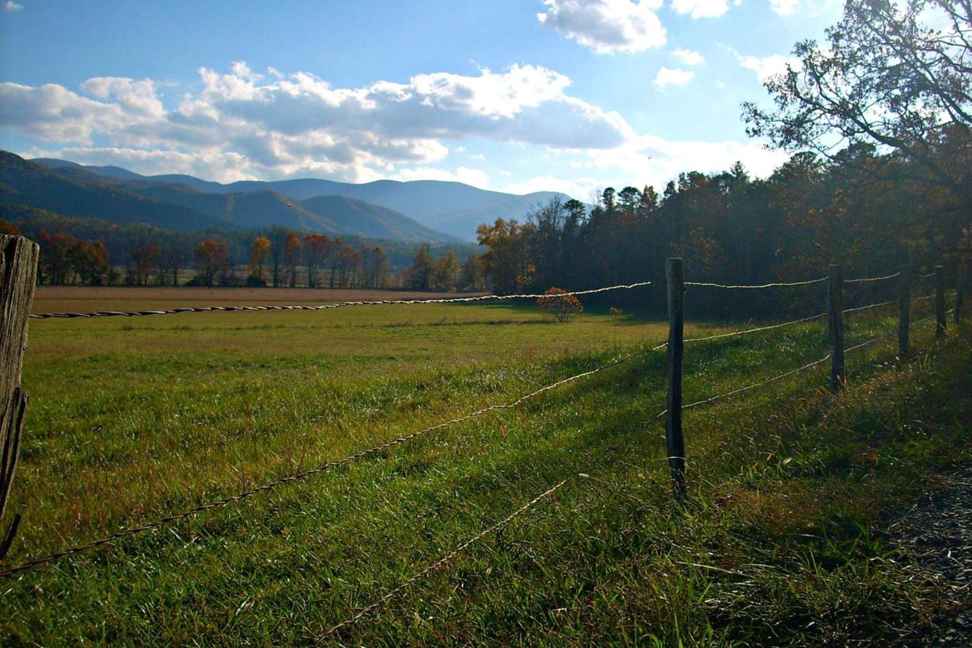 Ruby'S Lake House Villa Sevierville Esterno foto